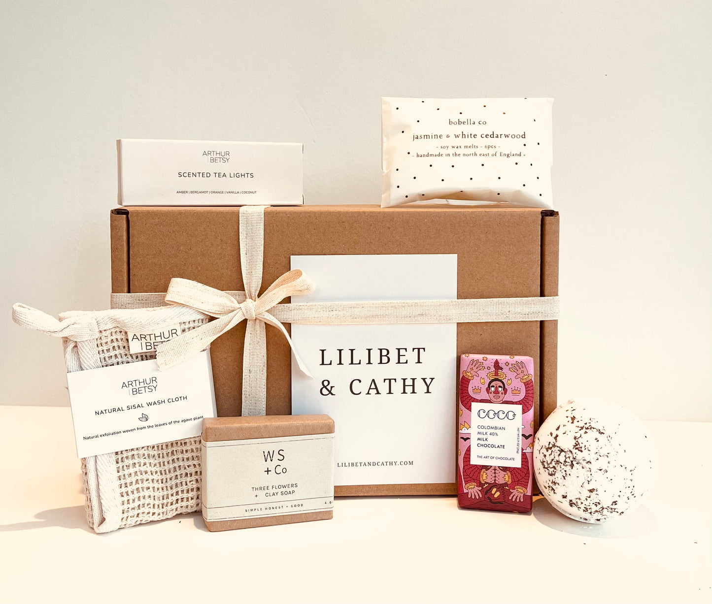 The Soft Blossoms Box